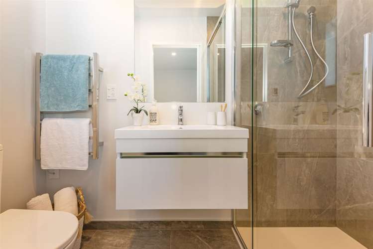 1/37 Webb Street Saint Albans_12