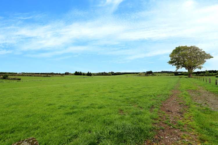 496 Flora East Makarewa_18