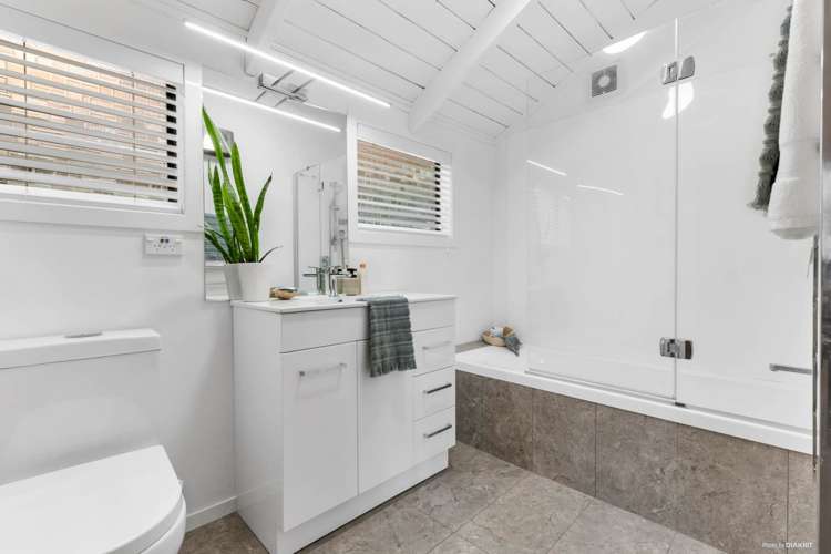 40 Goodall Street Hillsborough_11