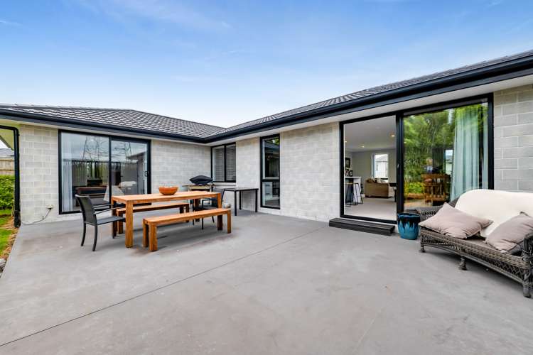 34d Honeyfield Drive Whalers Gate_2