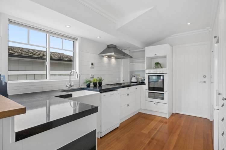 13A Jasper Avenue Mt Roskill_11
