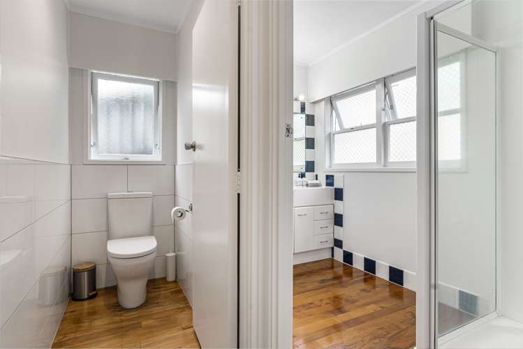 1/14 Lake View Road Takapuna_15