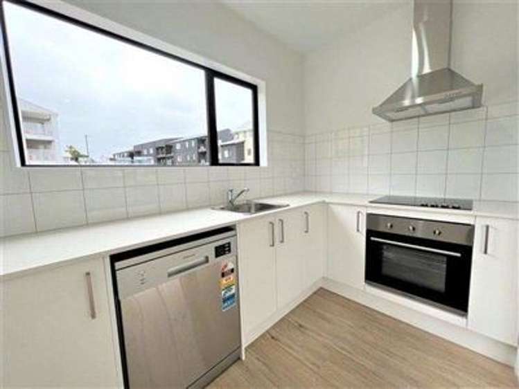 35 Eileen Newey Place Henderson Valley_1