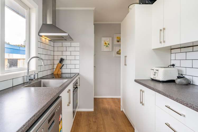 39 Mountbatten Grove Clouston Park_9