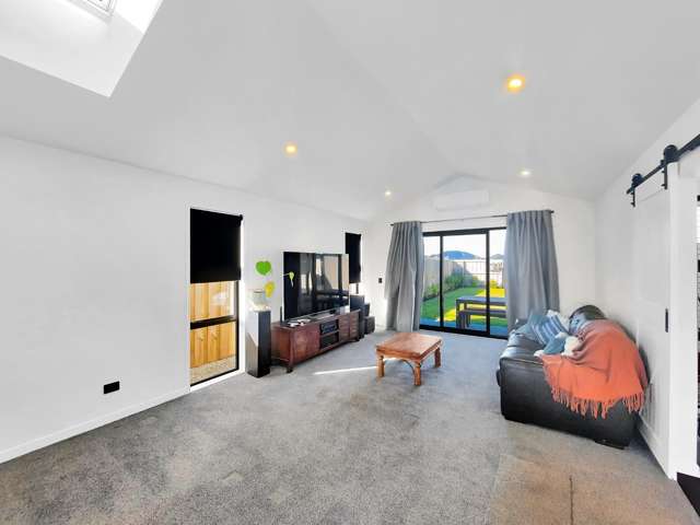 8 Cousins Street 500171_3