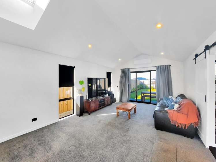 8 Cousins Street 500171_3