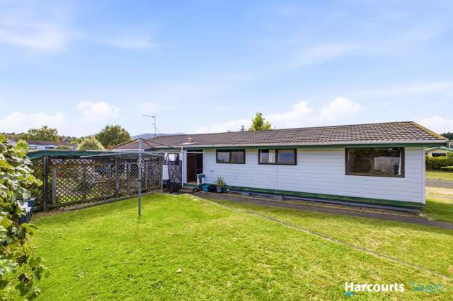 6 Newberry Place Richmond Heights_1