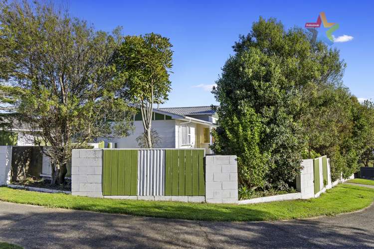 1 Otira Grove Kelson_16