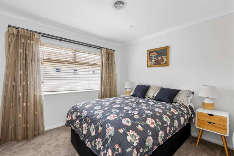 1/126 Whangaparaoa Road Red Beach_14