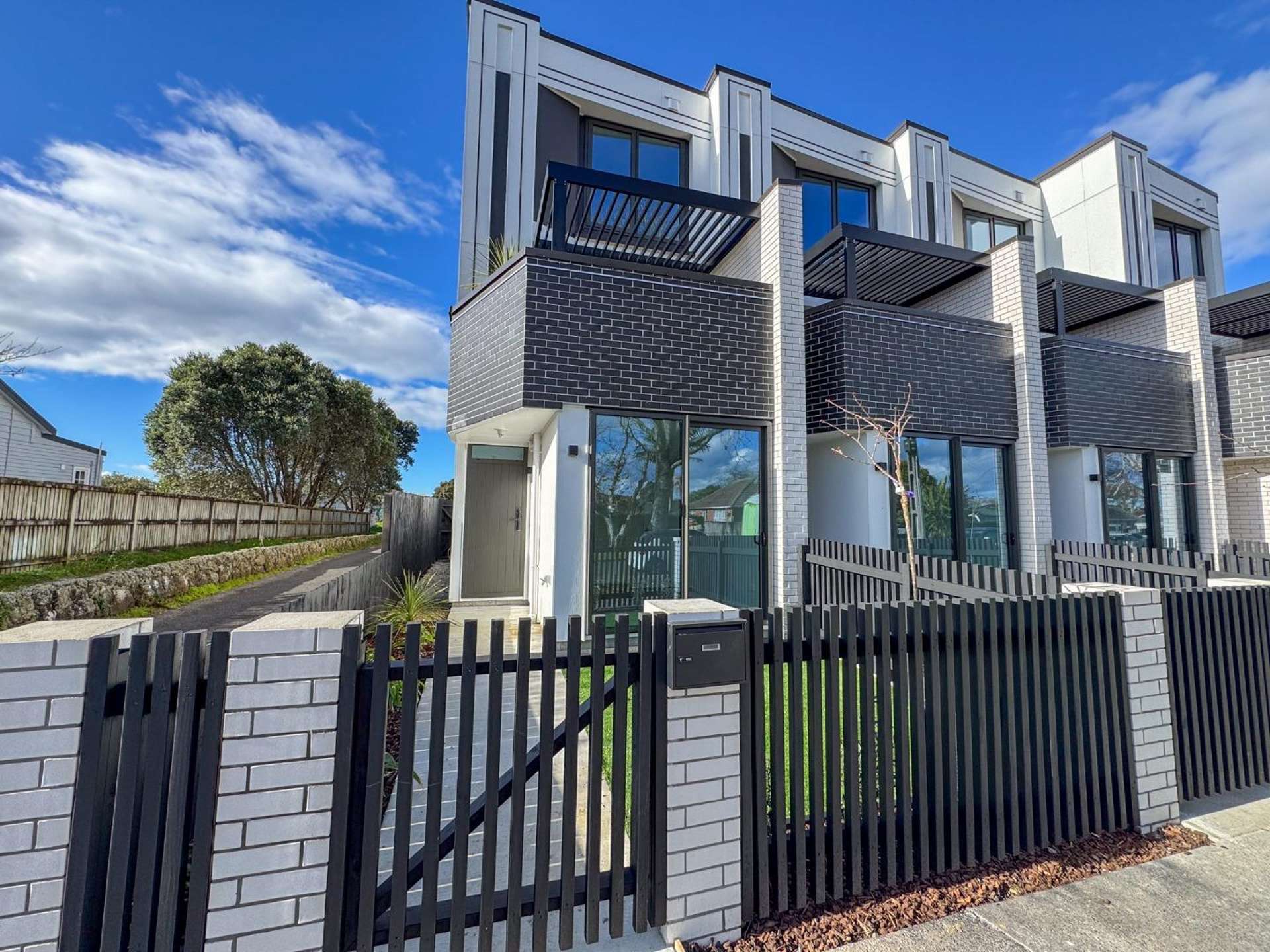 4/29 Wairau Avenue 10016_0