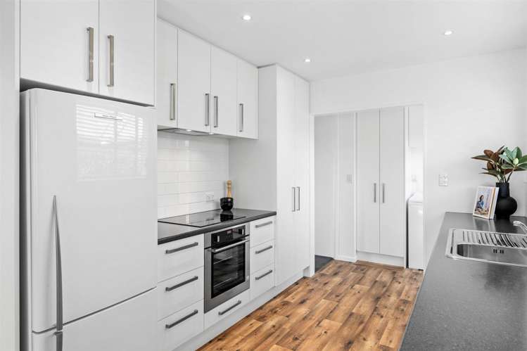 10 Glenconnor Place Burwood_12