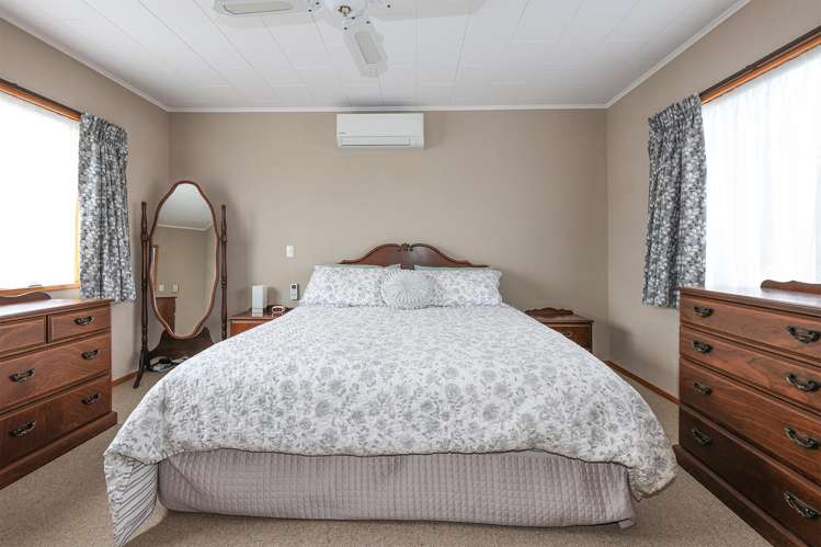 24 Saint Hill Lane Havelock North_17