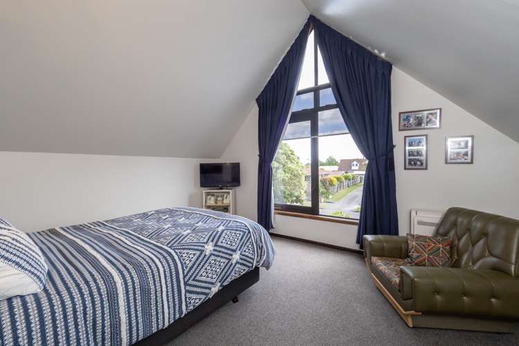 16 Glassey Drive Allenton_20