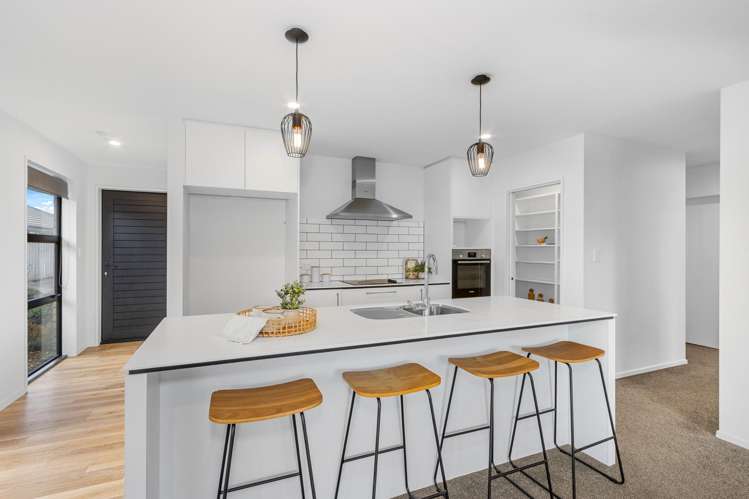 14 Saddlers Lane Yaldhurst_6