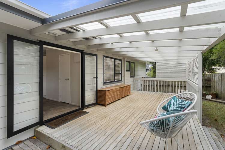 9 Kupari Place Totara Vale_11