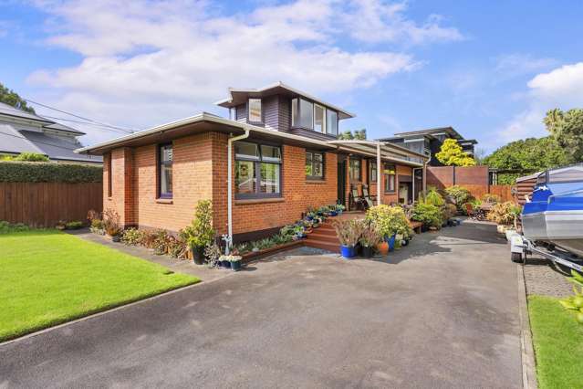 Freehold + Brick Home In Central Devonport