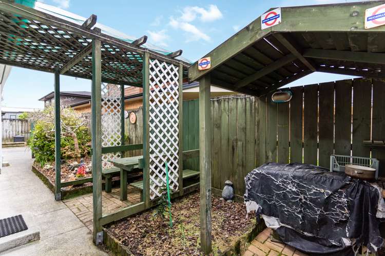 3/13 Swanson Road Henderson_11