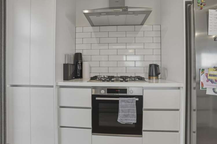 212 McMaster Road Saddle Hill_7