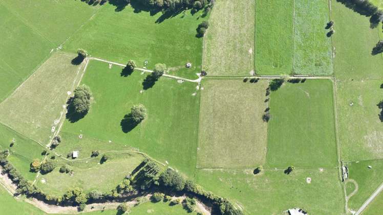 72 Taumata Island Road Taumata Island_11