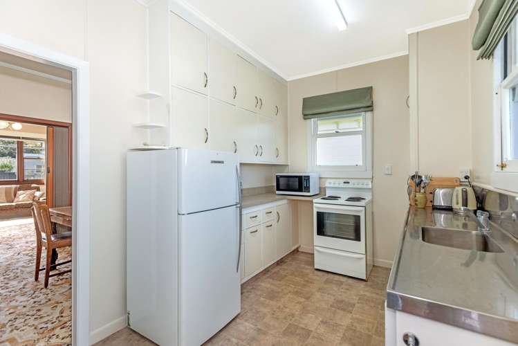 121 Rutene Road Kaiti_5