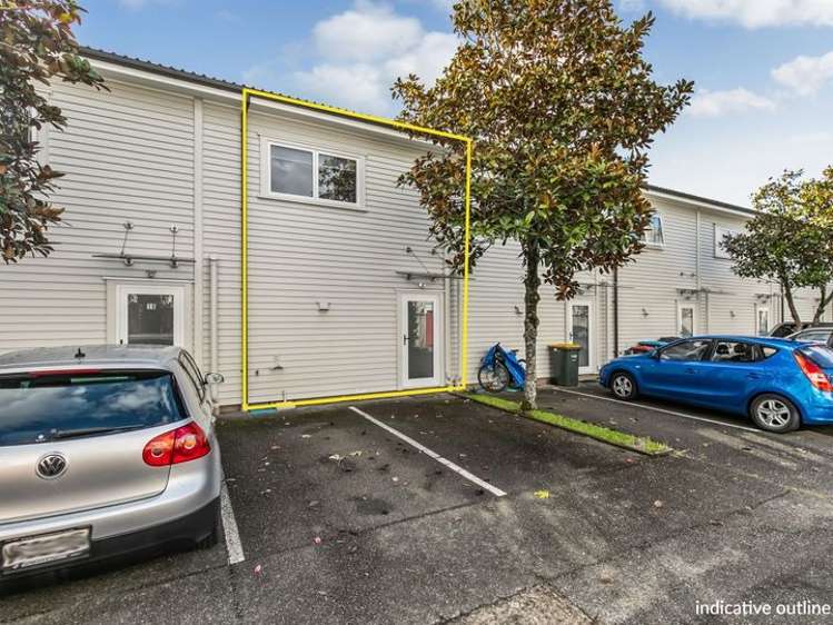 9/99 Mays Road 10051_11