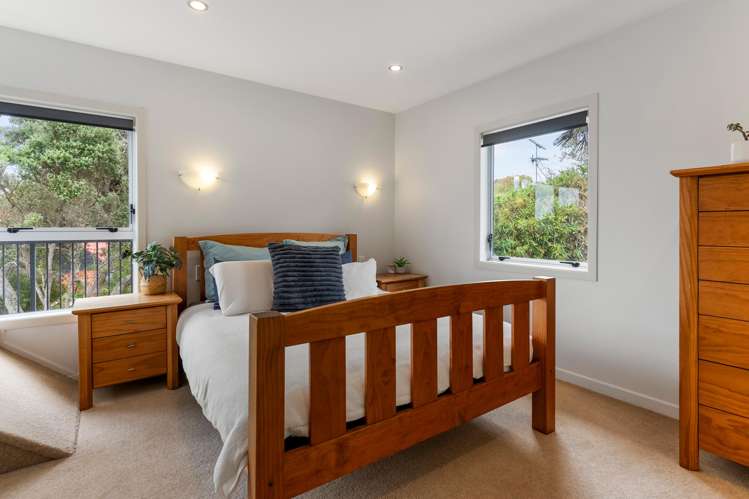 29 Korotaha Terrace Rothesay Bay_16