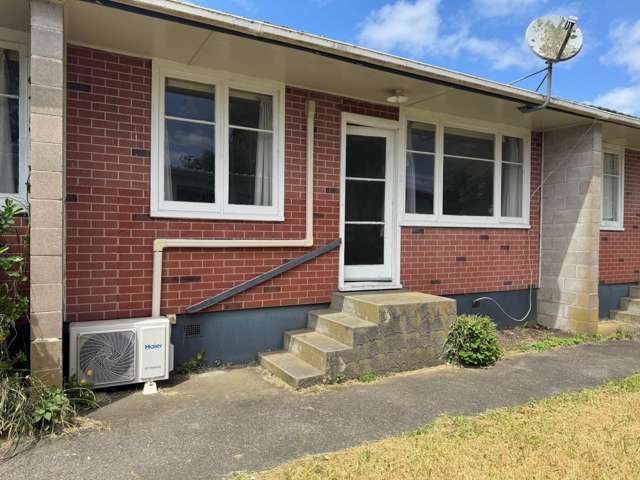 Two bedroom Brick and Tile Unit - water and La...
