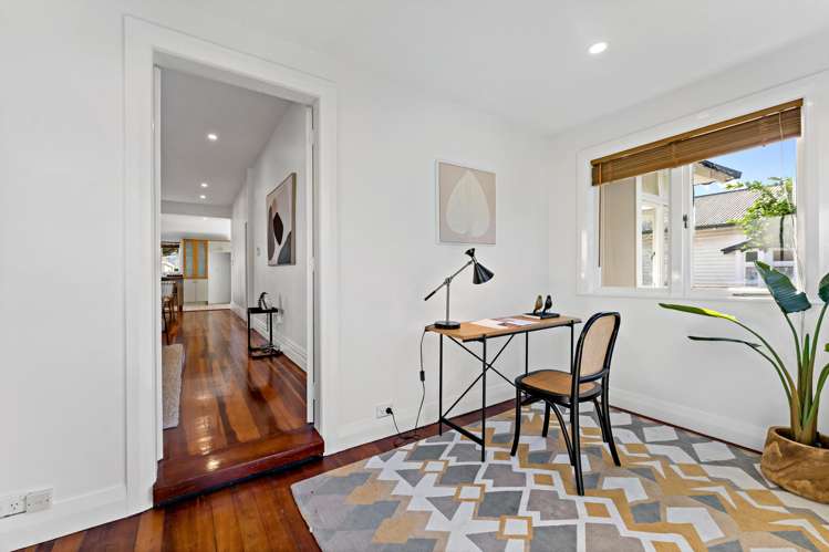 42 Woodward Road Mount Albert_20