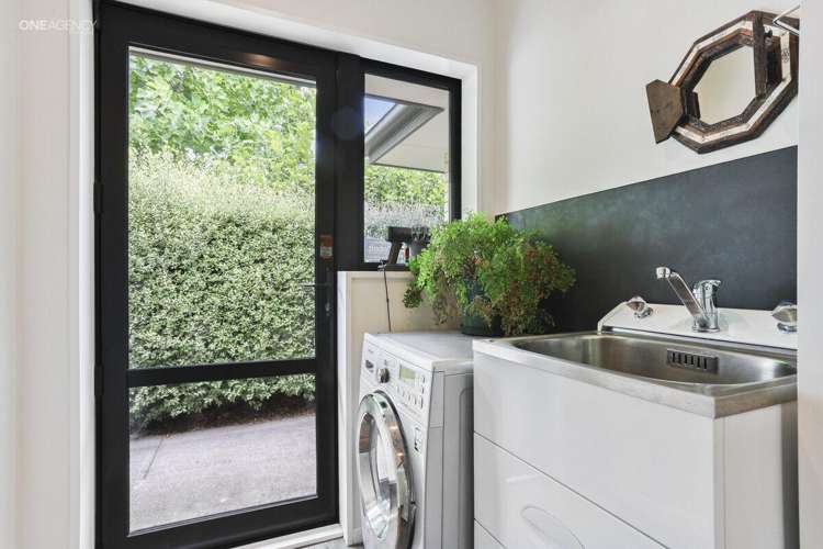 6 Capri Lane Hoon Hay_22