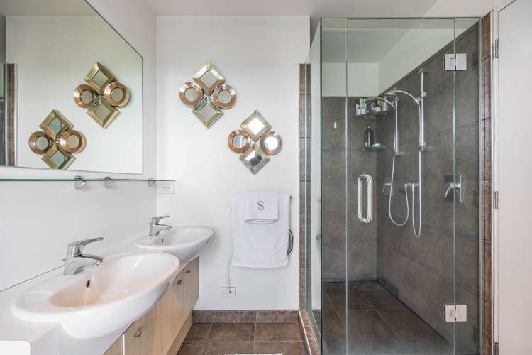 1011/8 Ronayne Street Auckland Central_14