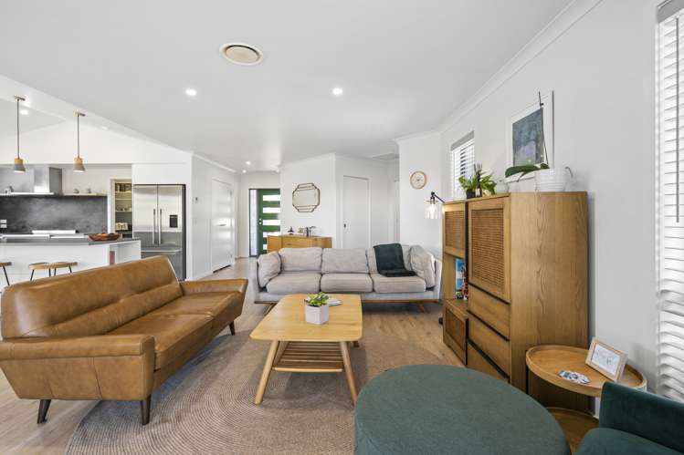 7 Pukeko Grove Cambridge_10