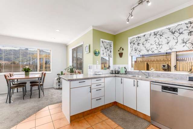46 Kowhai Avenue Ebdentown_4