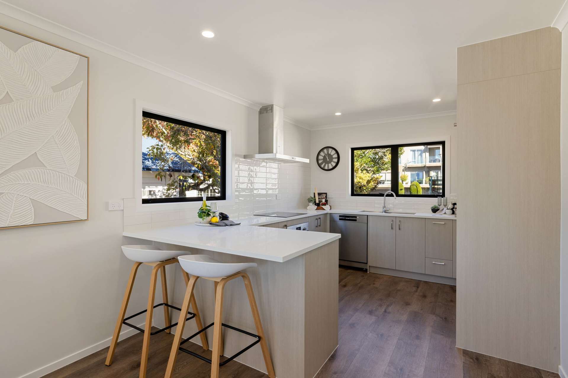 2 and 3/29 Palmerston Street Hamilton Central_0