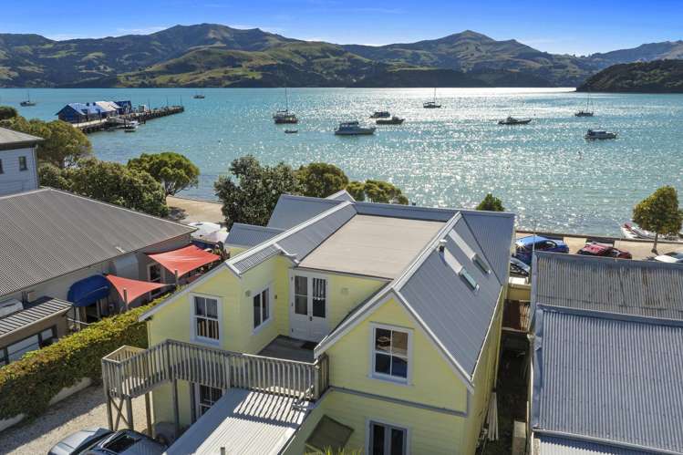 67 Beach Road Akaroa_49