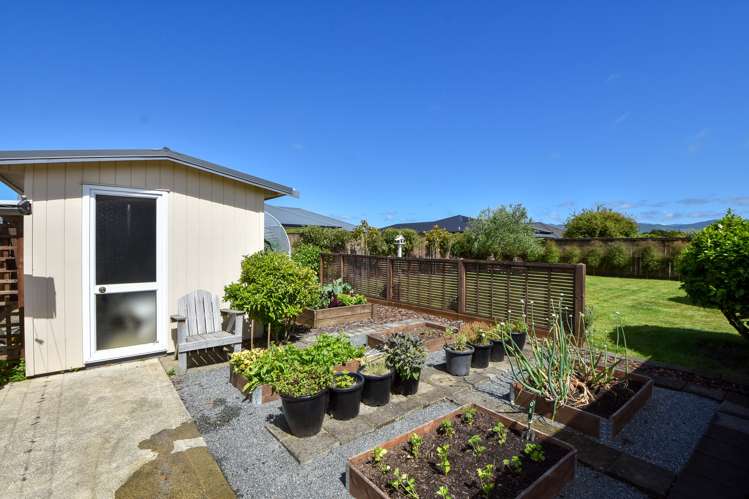 50 Armstrong Avenue Carterton_23