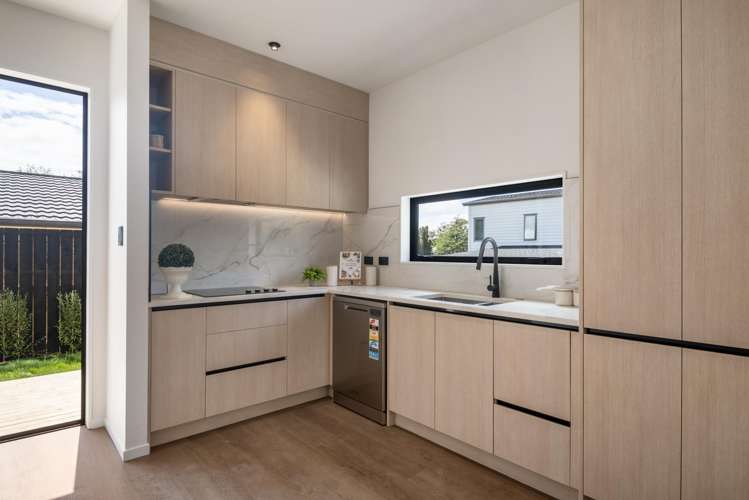 47A Puketea Street Blockhouse Bay_10