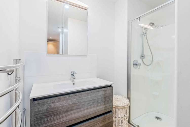 P12/11 Maunganui Road Mount Maunganui_9