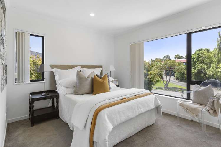 18 Newport Place Forrest Hill_10