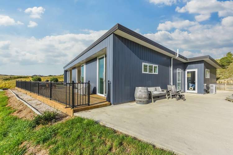 12 Tiro Kina Road Tasman_24