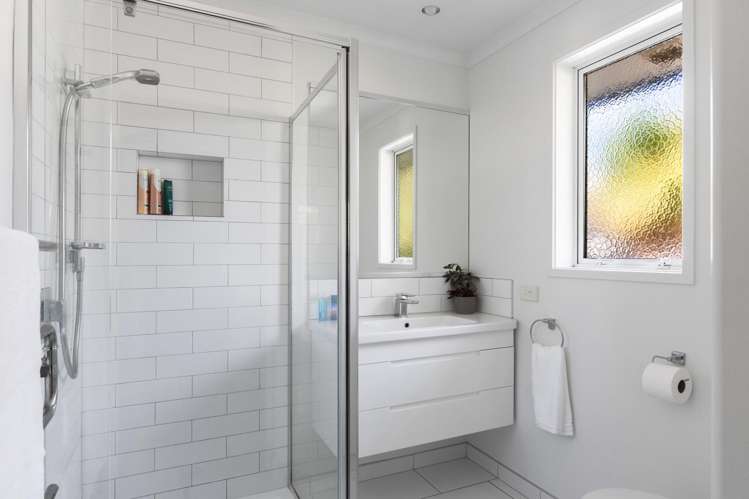 72 Hamilton Drive Wainui_12