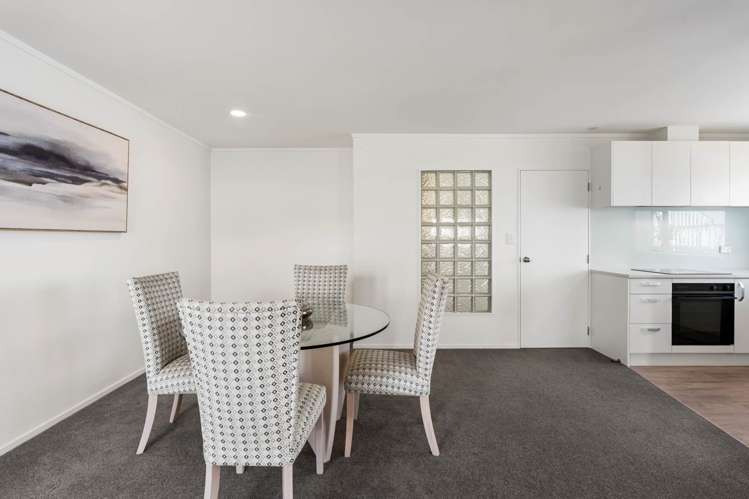 4/26 Inverness Road Browns Bay_20