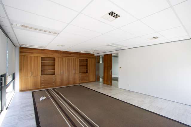 I2/4 Orbit Drive Rosedale_1