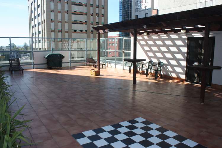 2f/105 Albert Street Auckland Central_17