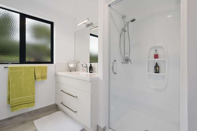 135 Waikite Road Welcome Bay_16