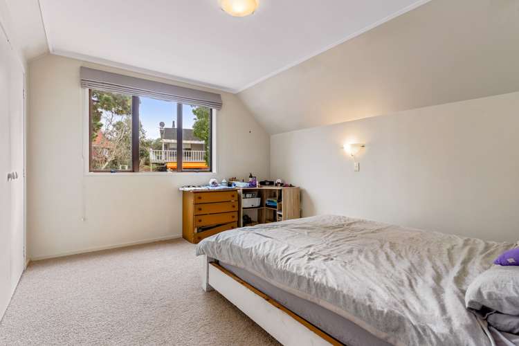 15b Regia Close Half Moon Bay_6