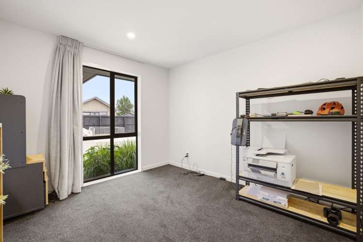45 Suffolk Drive 11099_11