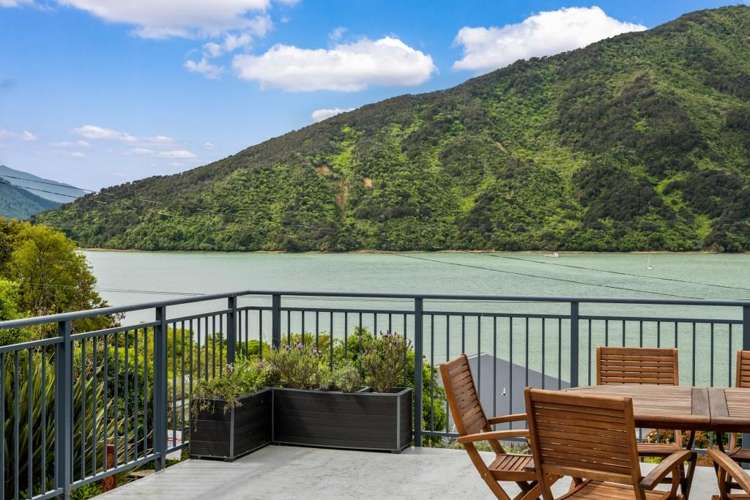 79 Moenui Bay Havelock_10