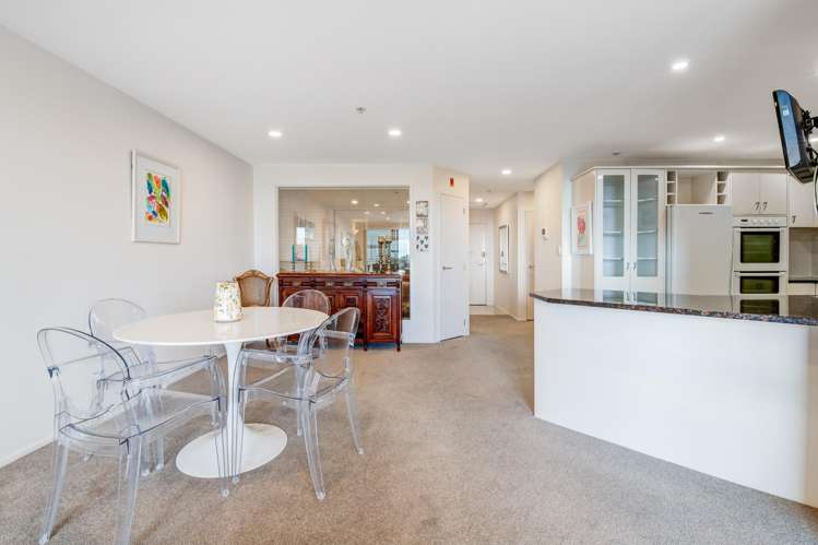 5B/175 Hurstmere Road Takapuna_8