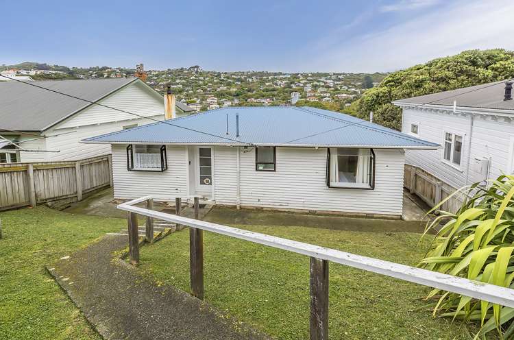 13 Freeling Street Island Bay_11