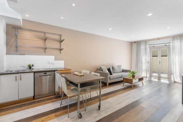 5/2 Upper Queen Street Auckland Central_1